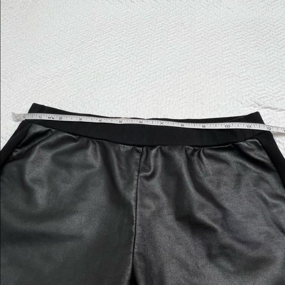 MICHAEL Kors Black Faux Leather Leggings Size XS - Picture 6 of 7